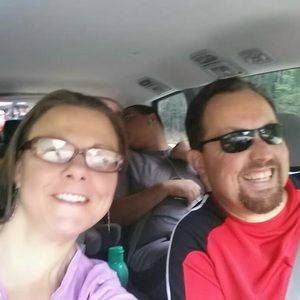 Meet your Posher, Geoya